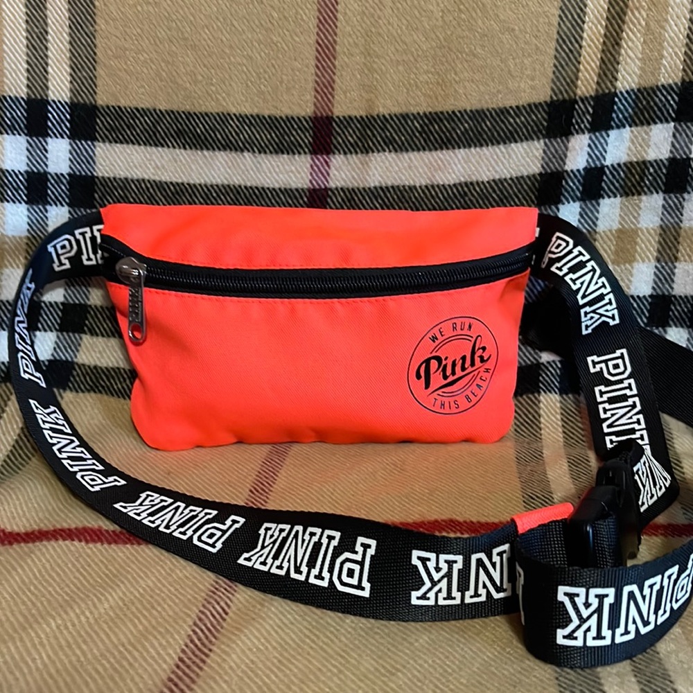 Victoria’s Secret PINK Fanny Pack Adjustable Waist Belt Bag “We Run This Beach”